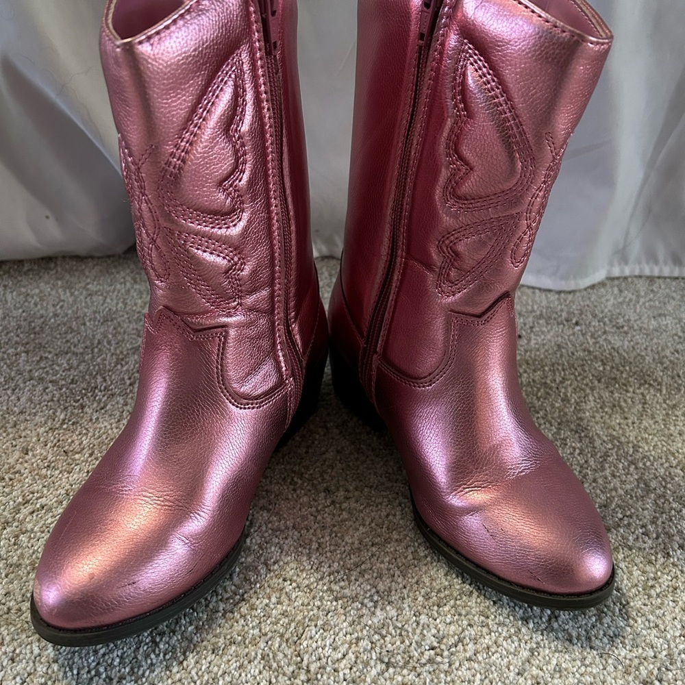 Old navy pink cowgirl boots. Size 2.